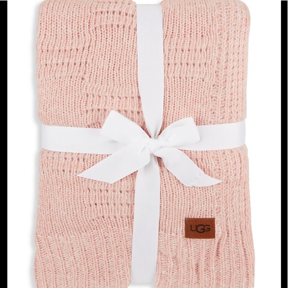 ugg cozy blanket